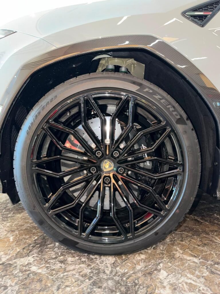 Lamborghini Urus SE
